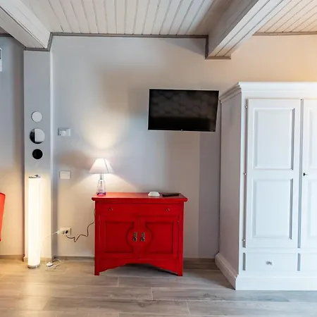Apartmán Modern Studio In City Center City View 46 M² Balcony *