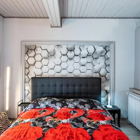 Modern Studio In City Center City View 46 M² Balcony
