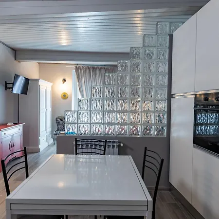 Modern Studio In City Center City View 46 M² Balcony Apartmán